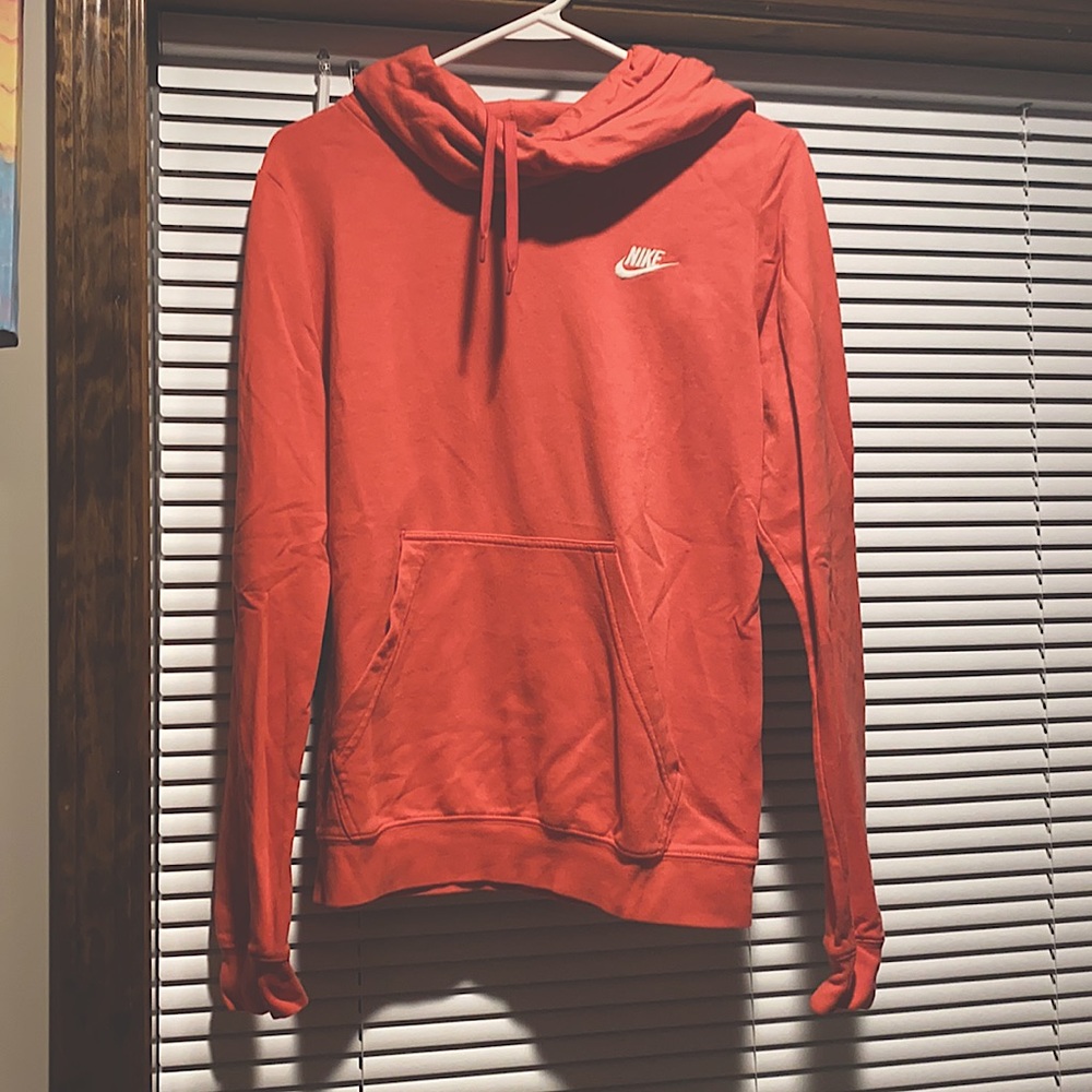 Hot pink Nike camel neck.
